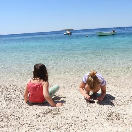 Luca شقة سيفيد