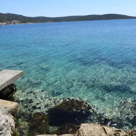 Luca شقة سيفيد