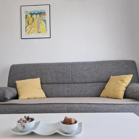 Luca Apartament Sevid