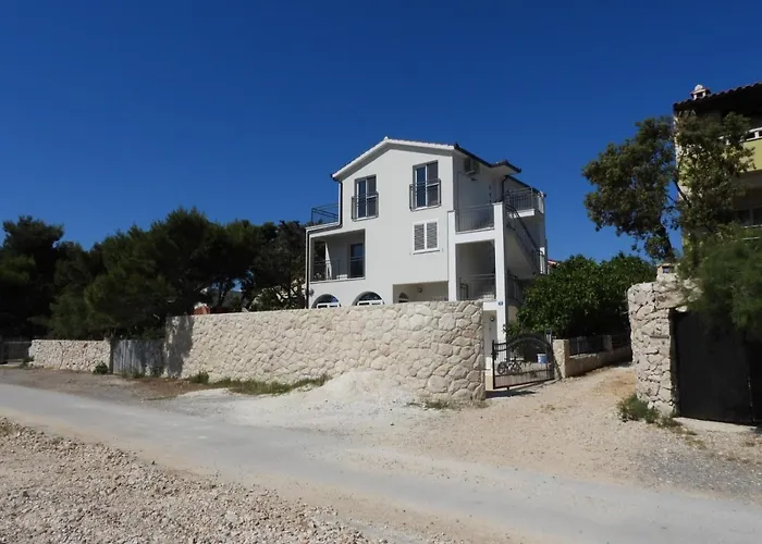 Luca Apartamento Sevid